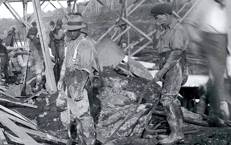 Chantier de l’élargissement du canal de l’Aqueduc.